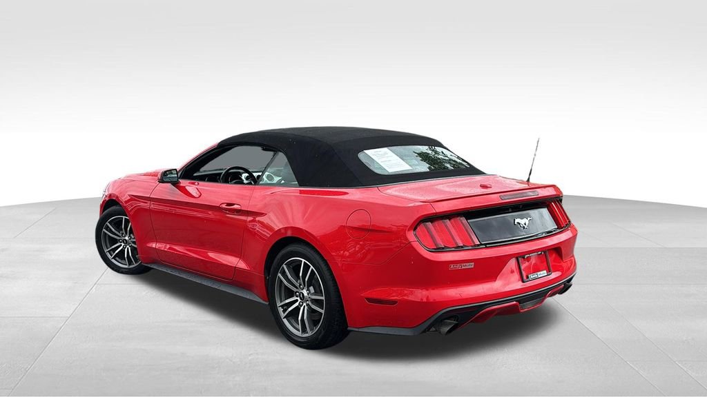 Used 2015 Ford Mustang Premium RWD image 5