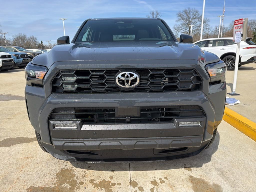 New 2025 Toyota 4Runner TRD Off-Road Premium AWD/4WD image 2