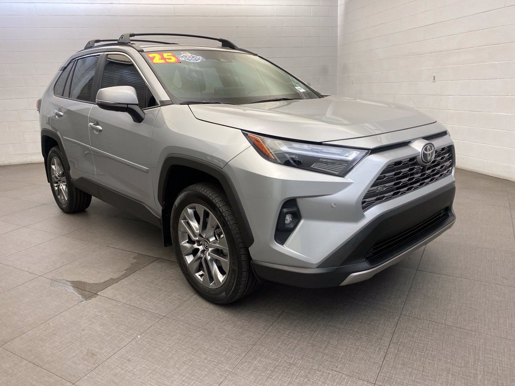 Used 2025 Toyota RAV4 Limited w/ Advanced Technology Package AWD/4WD image 5
