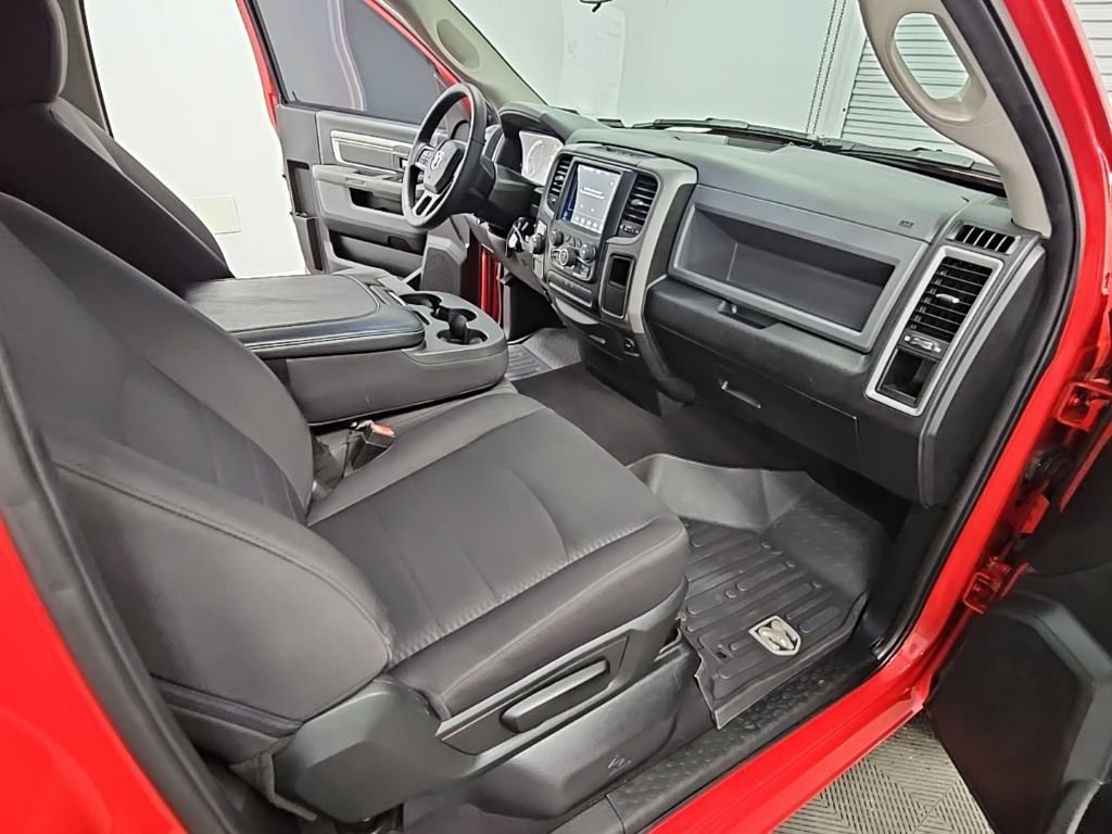 Used 2019 RAM 1500 Express w/ Express Value Package image 32