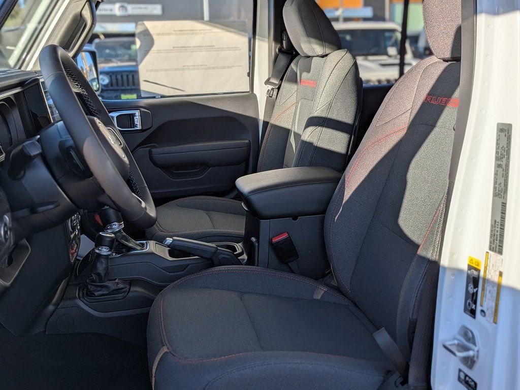 New 2026 Jeep Gladiator Rubicon w/ Steel Bumper Group image 10