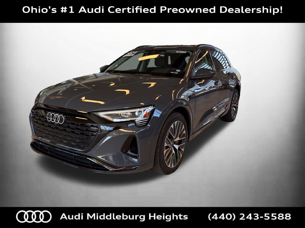 Used 2024 Audi Q8 e-tron Premium Plus AWD/4WD image 3