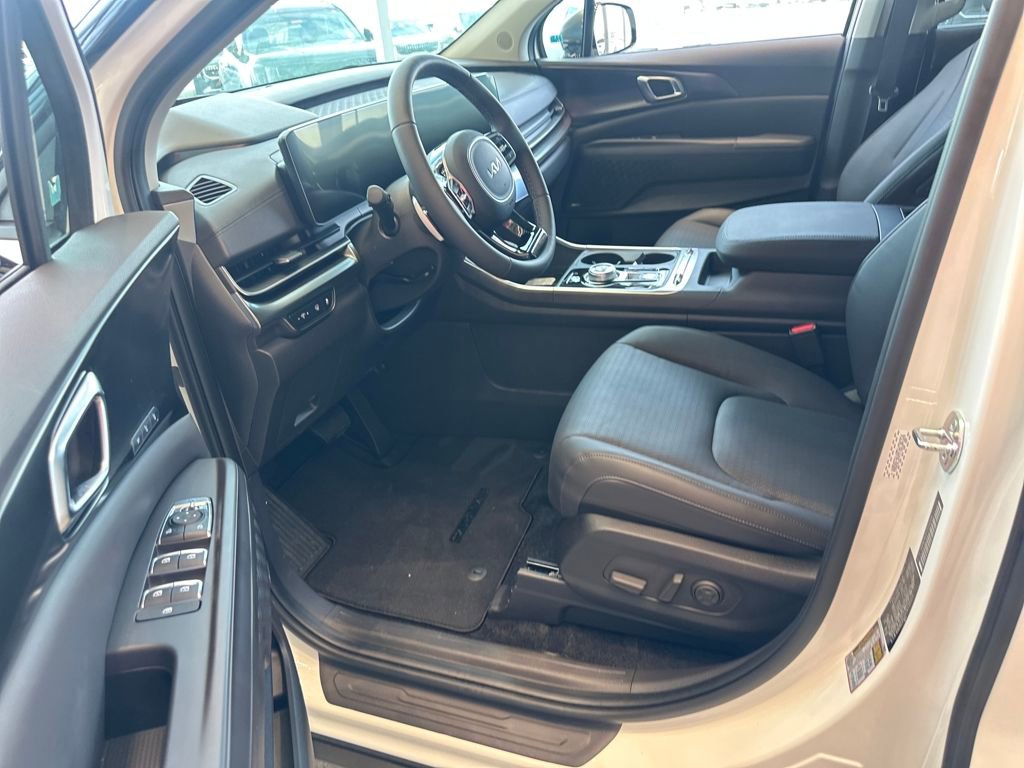New 2026 Kia Carnival SX Prestige image 9