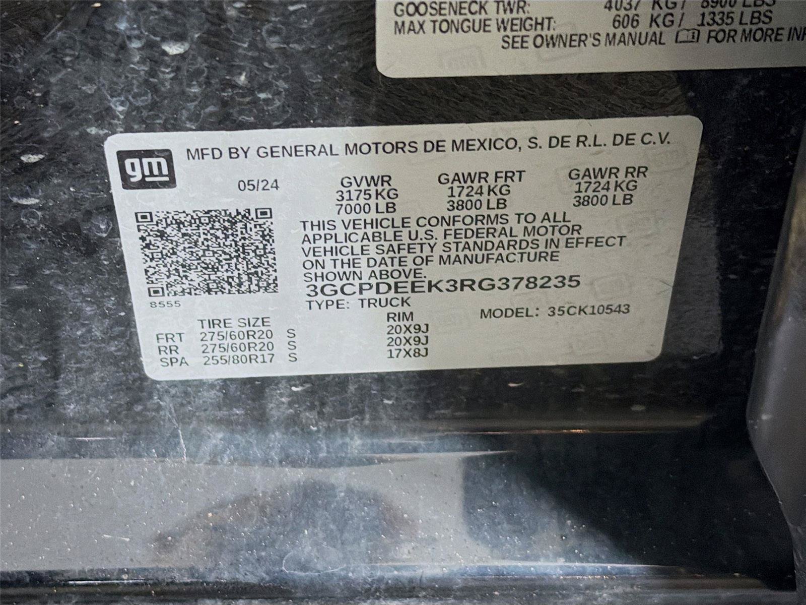 Used 2024 Chevrolet Silverado 1500 RST w/ Protection Package AWD/4WD image 41