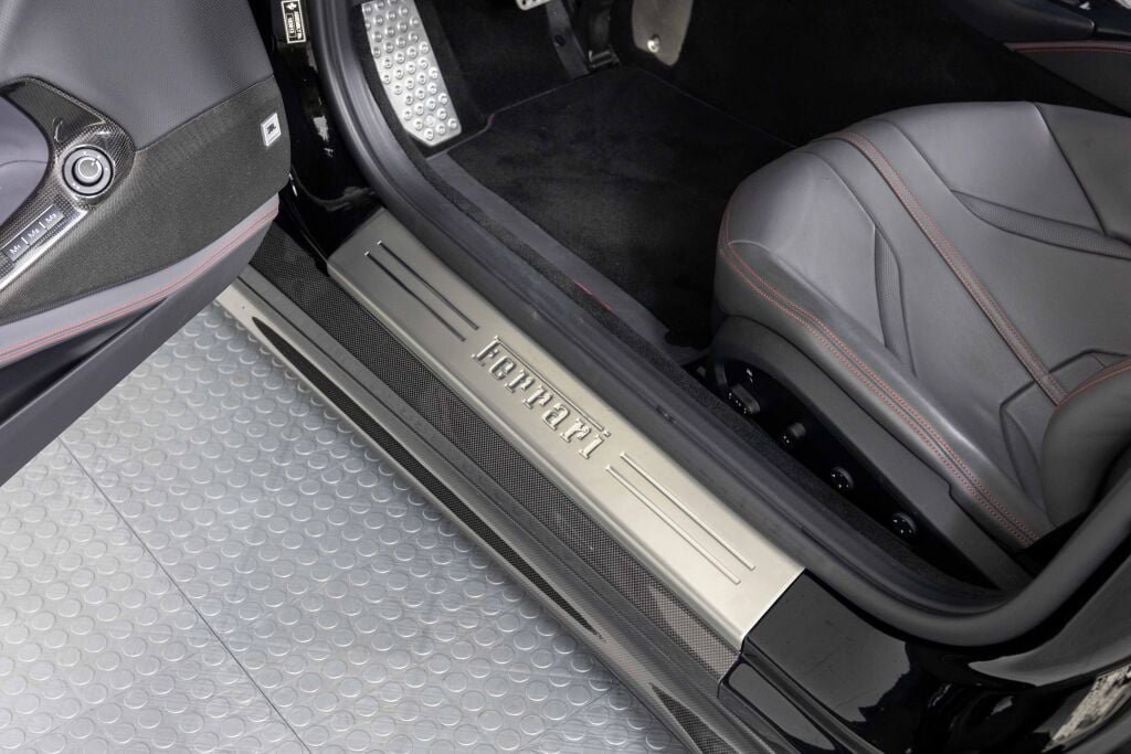 Used 2021 Ferrari 812 GTS RWD image 53