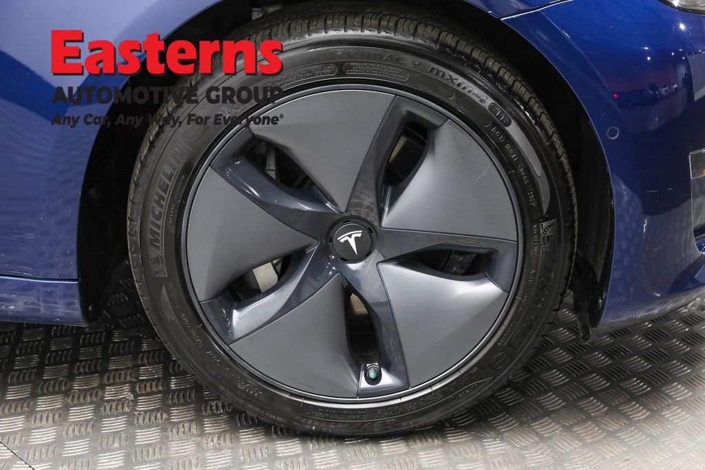 Used 2020 Tesla Model 3 Standard Range Plus image 28
