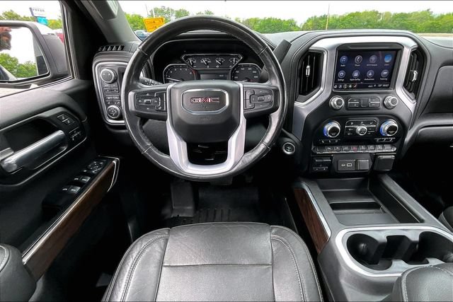 Used 2019 GMC Sierra 1500 SLT w/ SLT Premium Package AWD/4WD image 9