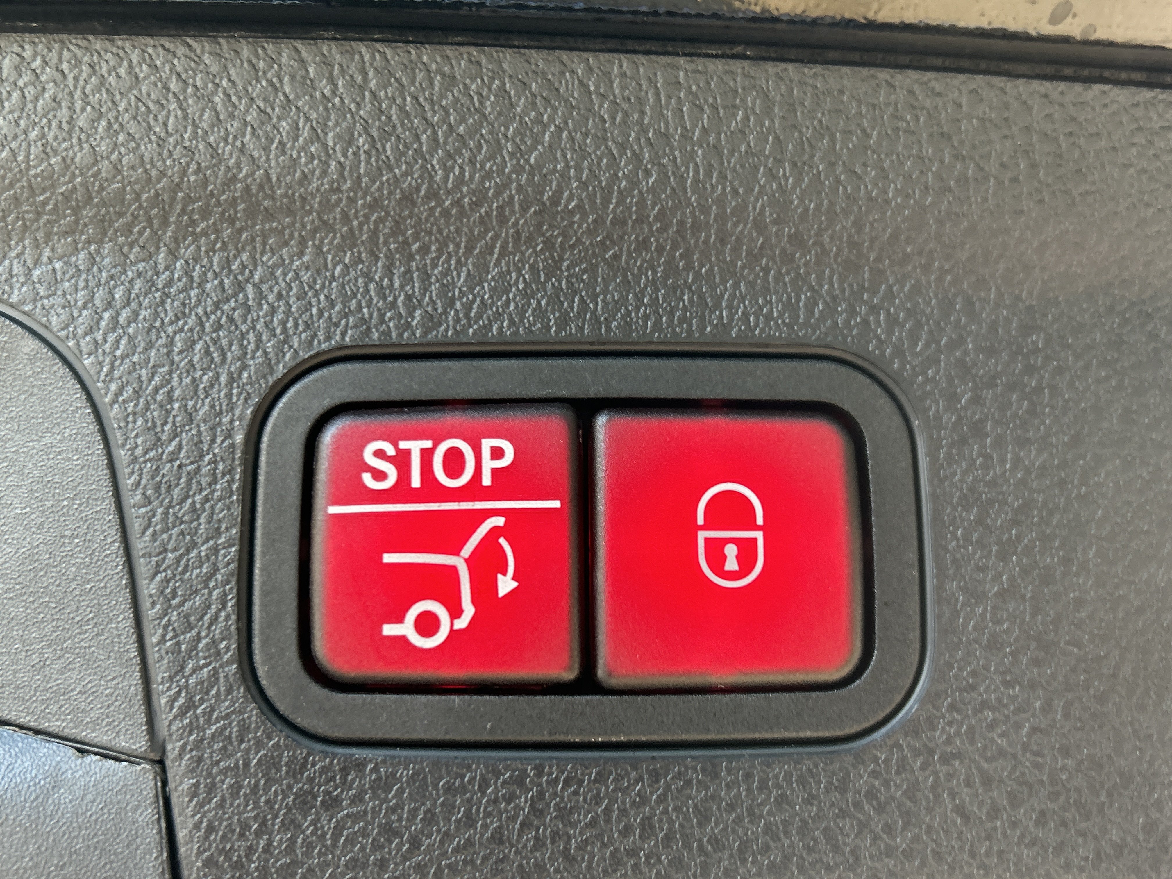 Certified 2024 Mercedes-Benz GLE 350 4MATIC image 11
