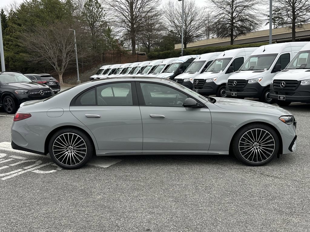 New 2026 Mercedes-Benz E 450 4MATIC Sedan image 9