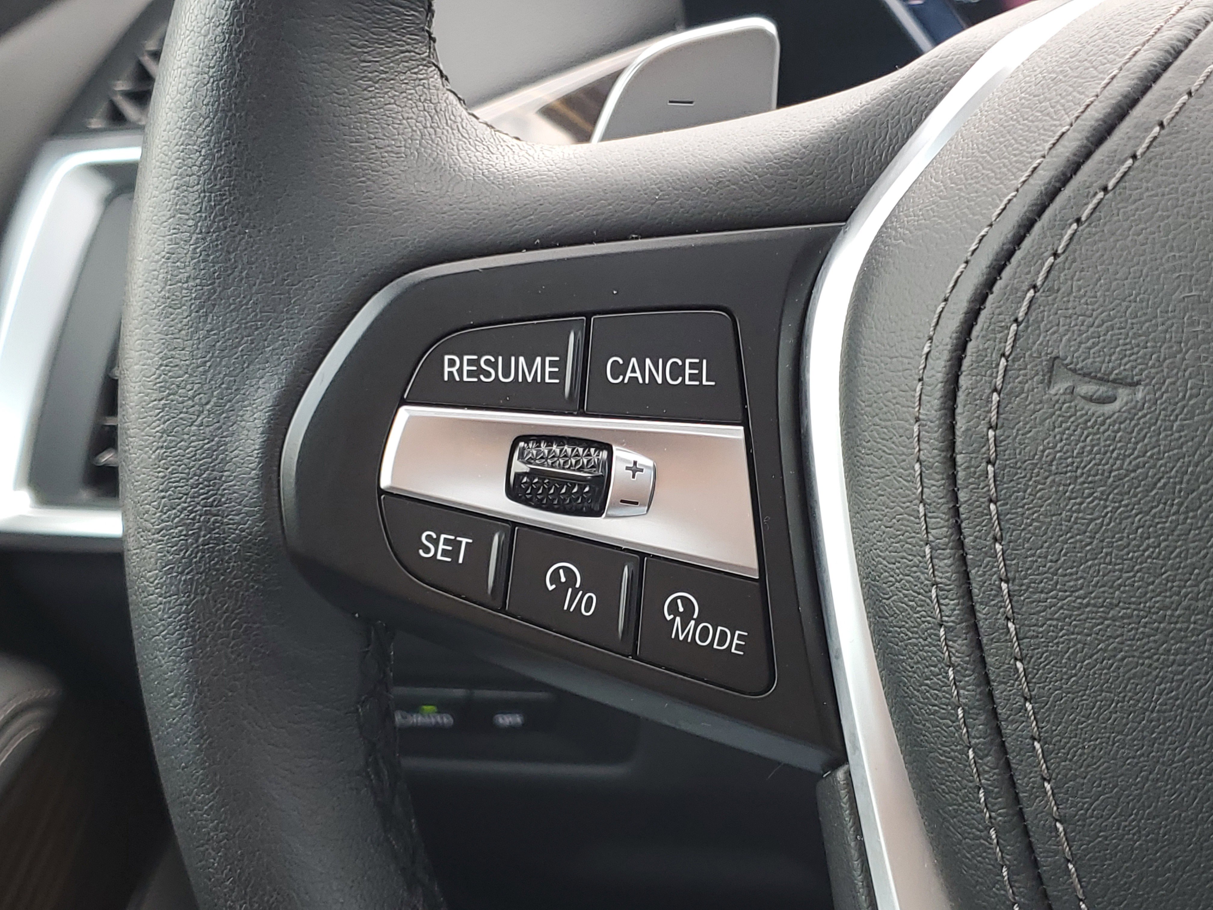 Certified 2025 BMW X5 xDrive40i w/ Climate Comfort Package image 12