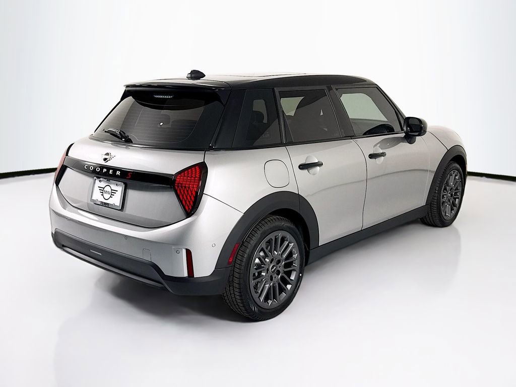 New 2026 MINI Cooper S image 5
