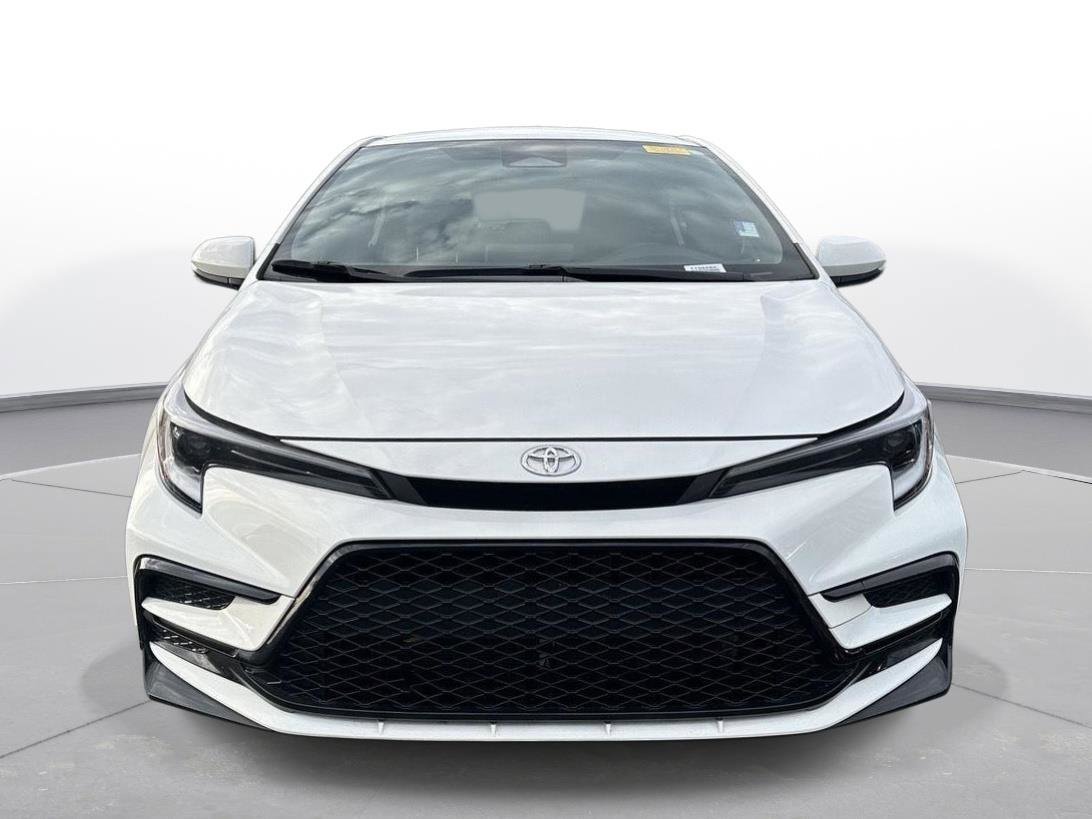 Certified 2024 Toyota Corolla SE image 3
