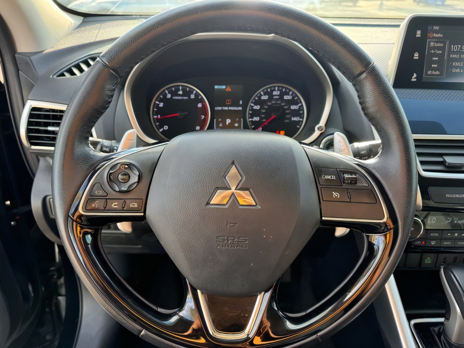 Used 2018 Mitsubishi Eclipse Cross SEL image 21