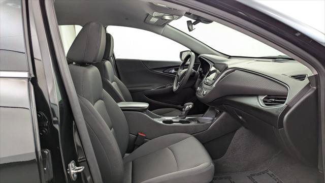 Used 2025 Chevrolet Malibu LT FWD image 22