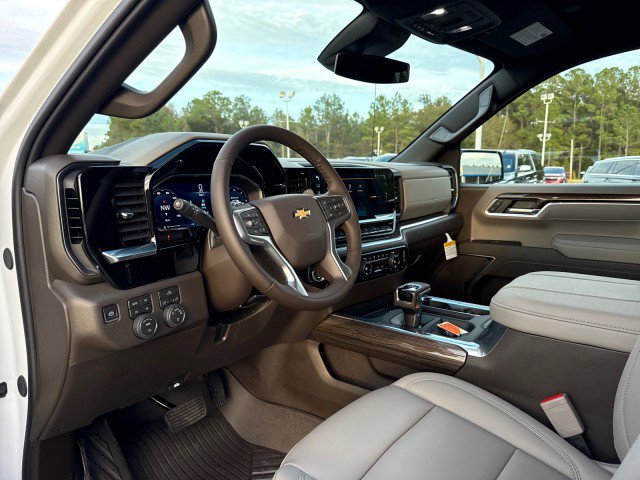 New 2026 Chevrolet Silverado 1500 LT image 17