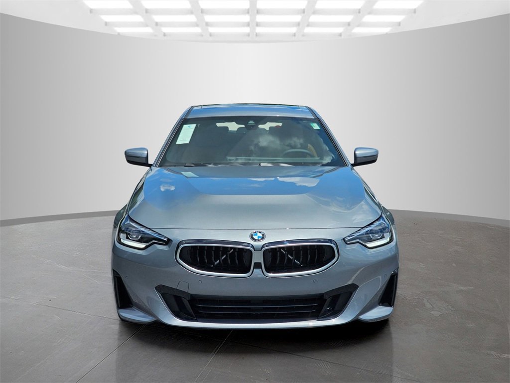Used 2025 BMW 230i xDrive Coupe w/ Convenience Package image 2
