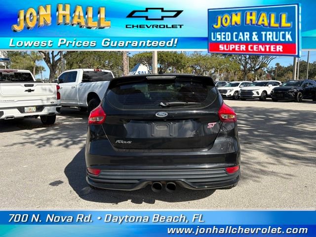 Used 2016 Ford Focus ST image 9