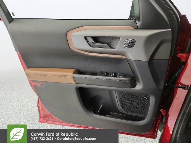 New 2026 Ford Bronco Sport Outer Banks w/ Outer Banks Tech Package+ AWD/4WD image 23