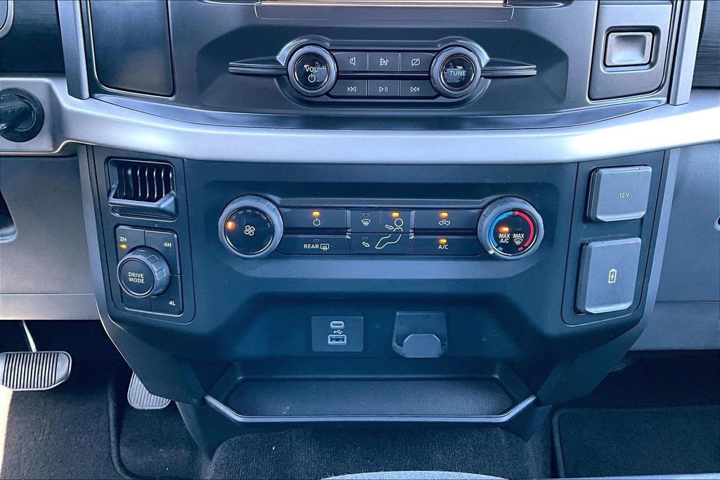 Used 2022 Ford F150 XLT image 17