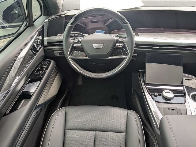 New 2026 Cadillac Escalade IQ Sport 2 w/ LPO, ONYX Package AWD/4WD image 19