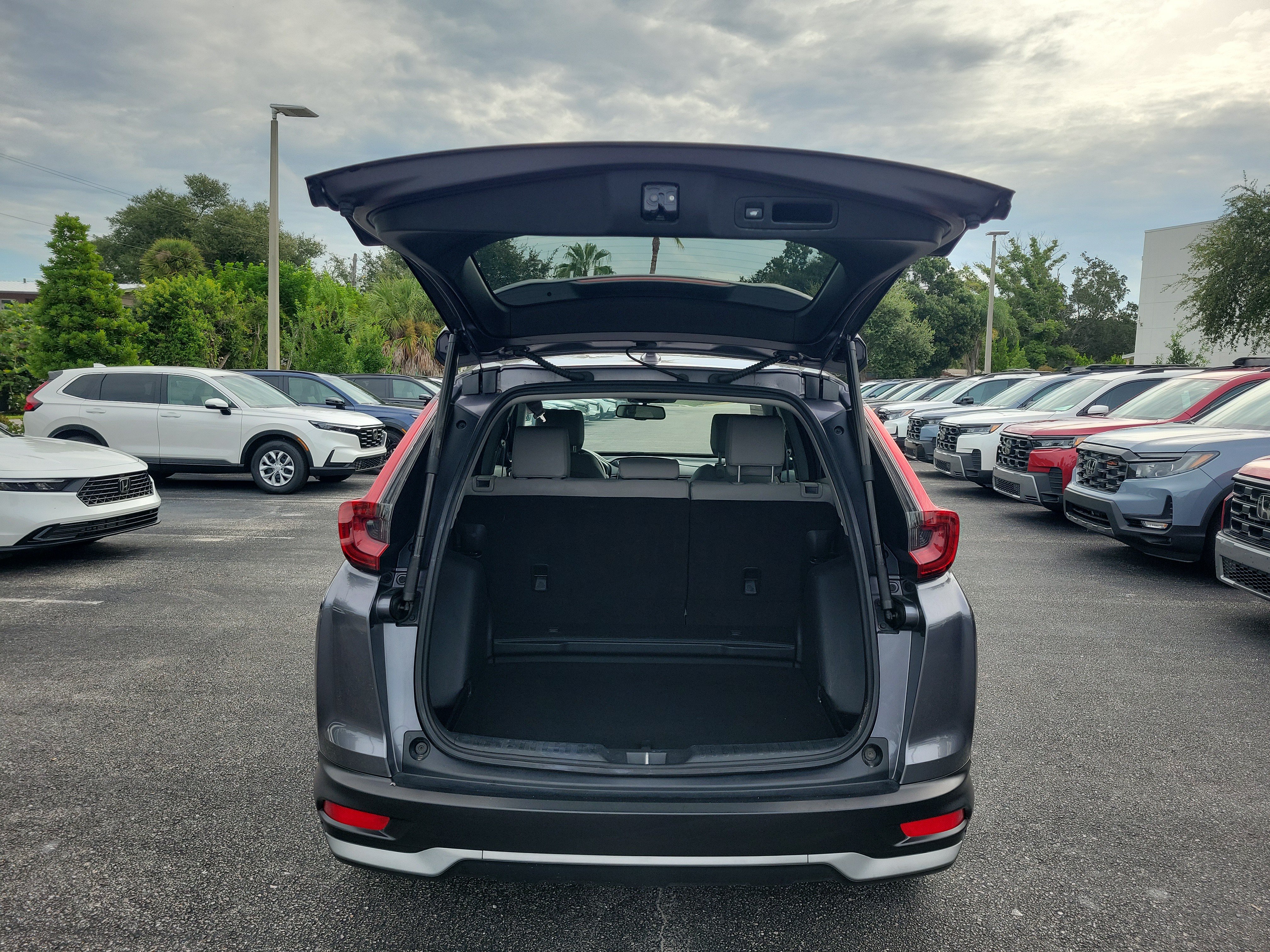 Used 2022 Honda CR-V EX-L image 11