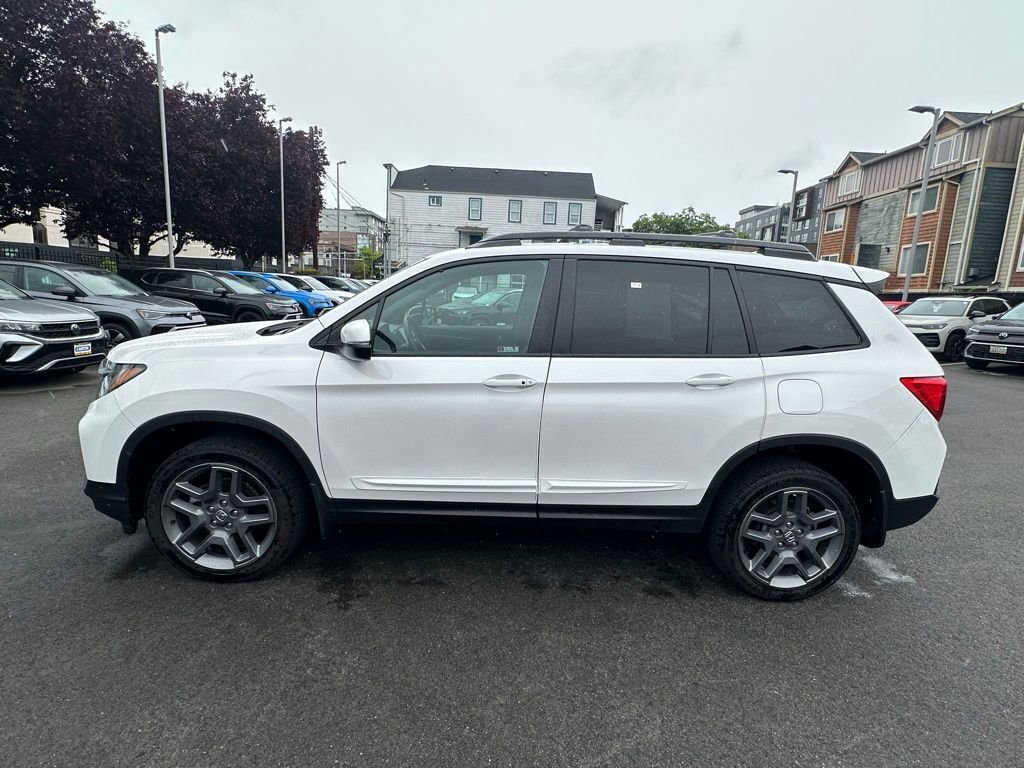 Used 2023 Honda Passport EX-L image 4