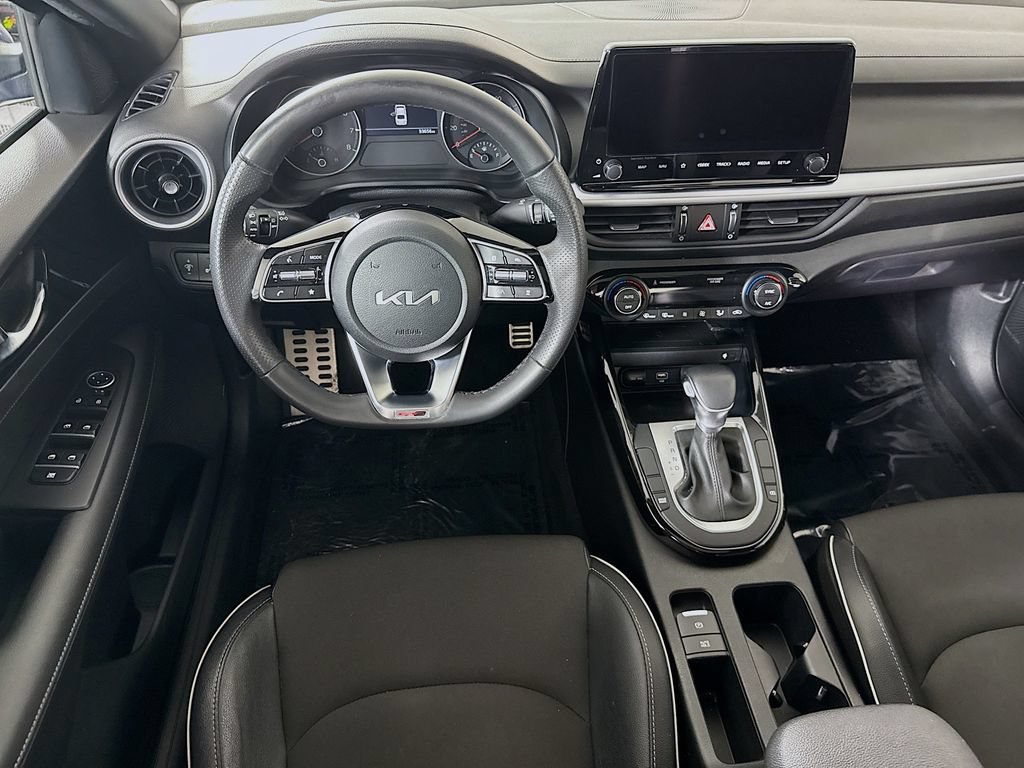Certified 2024 Kia Forte GT-Line w/ GT-Line Premium Package FWD image 4
