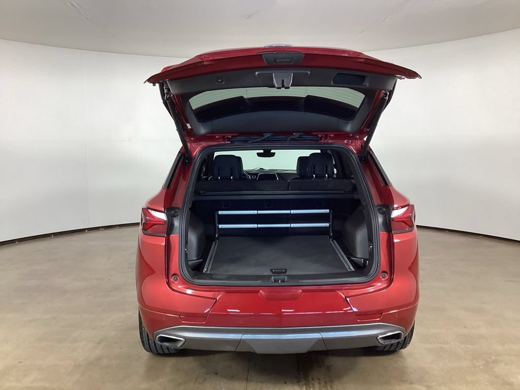 Used 2019 Chevrolet Blazer Premier w/ Sun and Wheels Package AWD/4WD image 12
