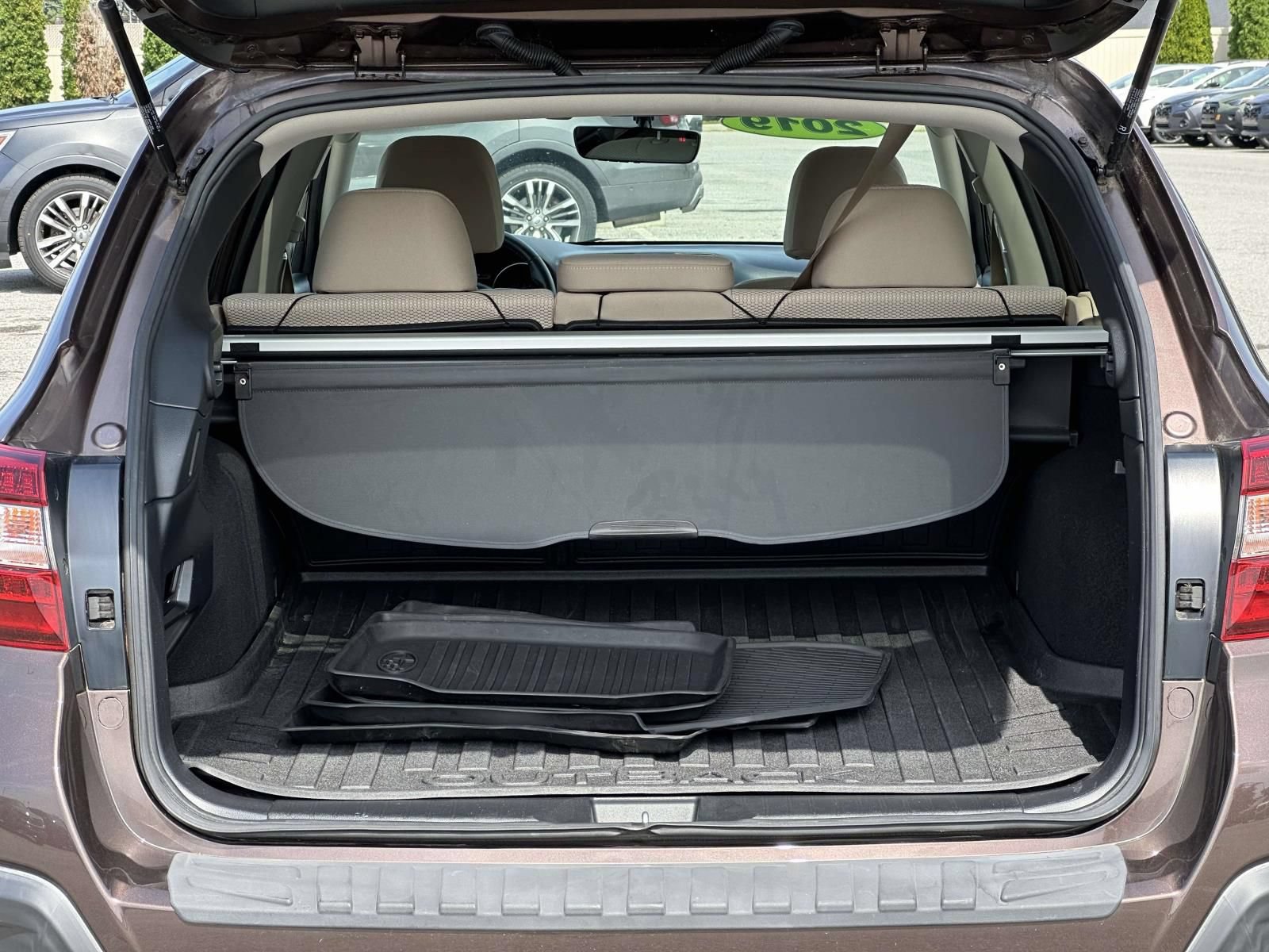 Used 2019 Subaru Outback 2.5i Premium AWD/4WD image 15
