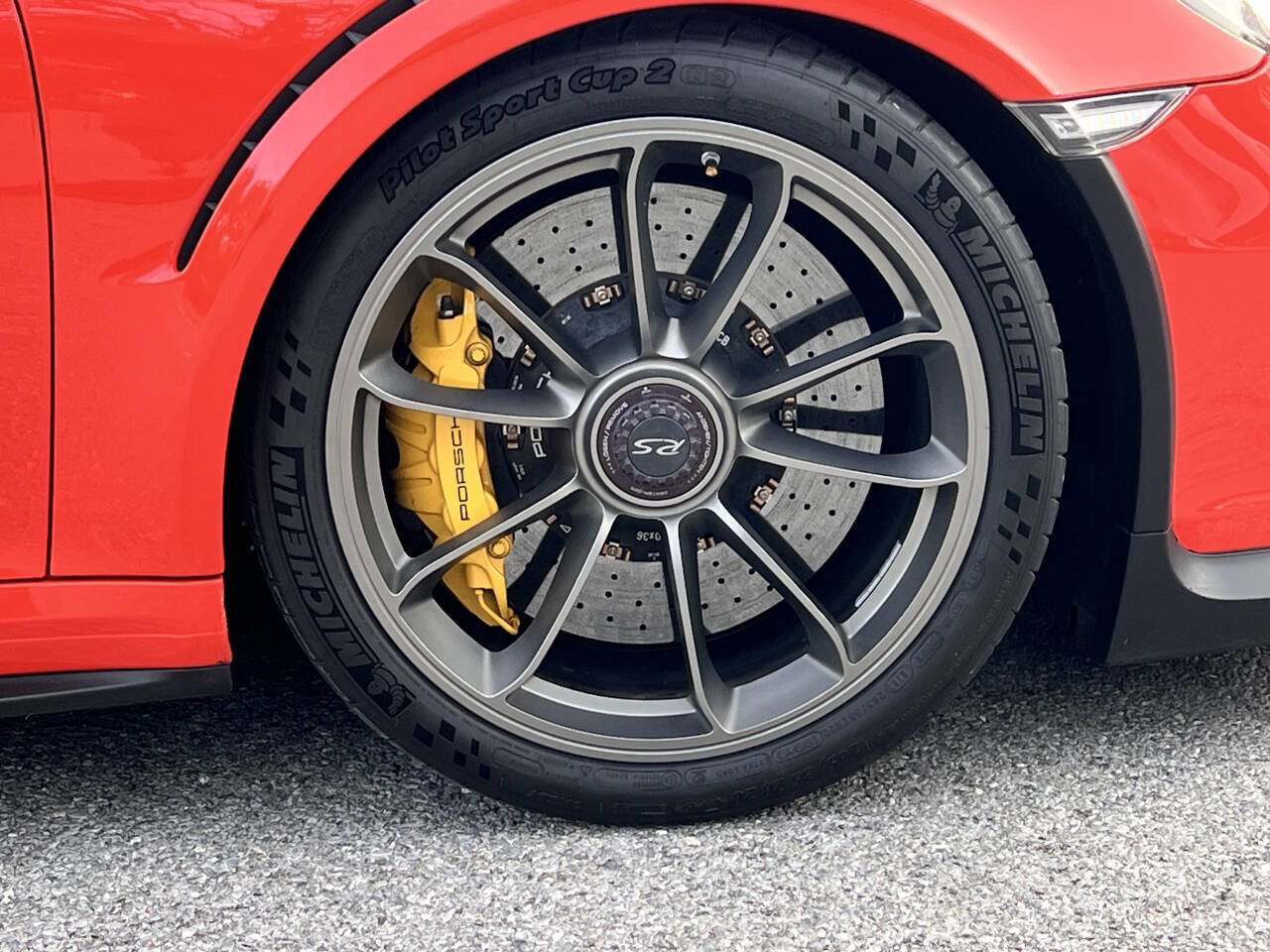 Used 2016 Porsche 911 GT3 RS image 33