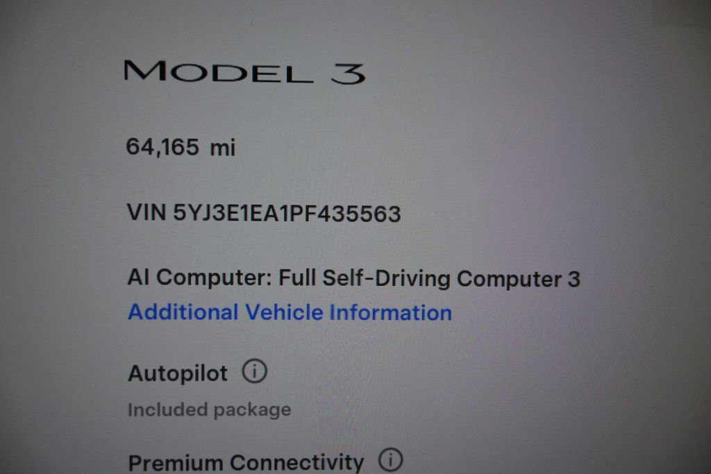 Used 2023 Tesla Model 3 Standard Range image 24
