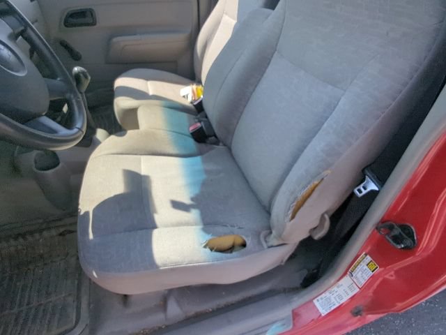 Used 2004 Chevrolet Colorado 2WD Regular Cab image 13