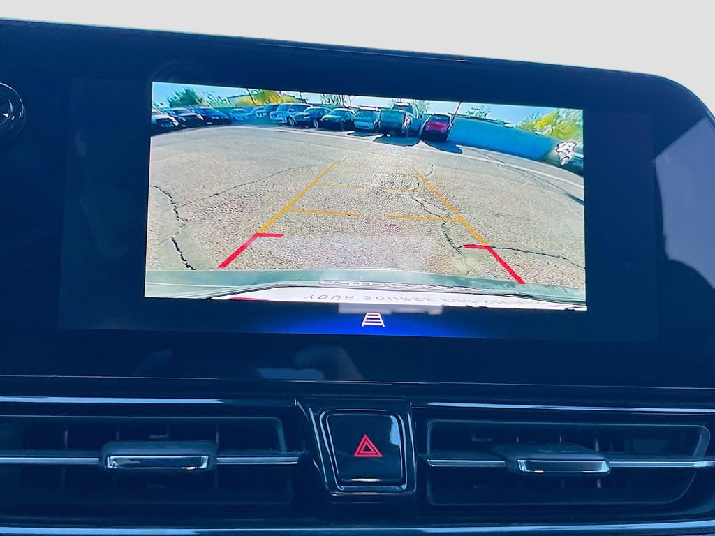 Used 2025 Chevrolet TrailBlazer RS w/ Driver Confidence Package image 13