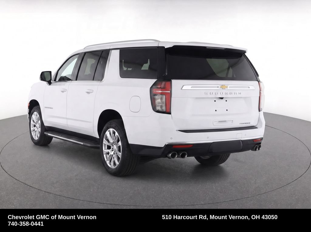 Used 2024 Chevrolet Suburban Premier AWD/4WD image 23