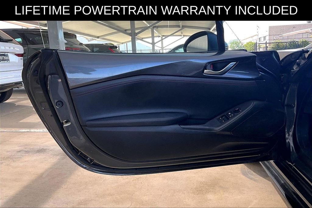 Used 2018 MAZDA MX-5 Miata Club w/ Brembo/BBS Recaro Package image 17