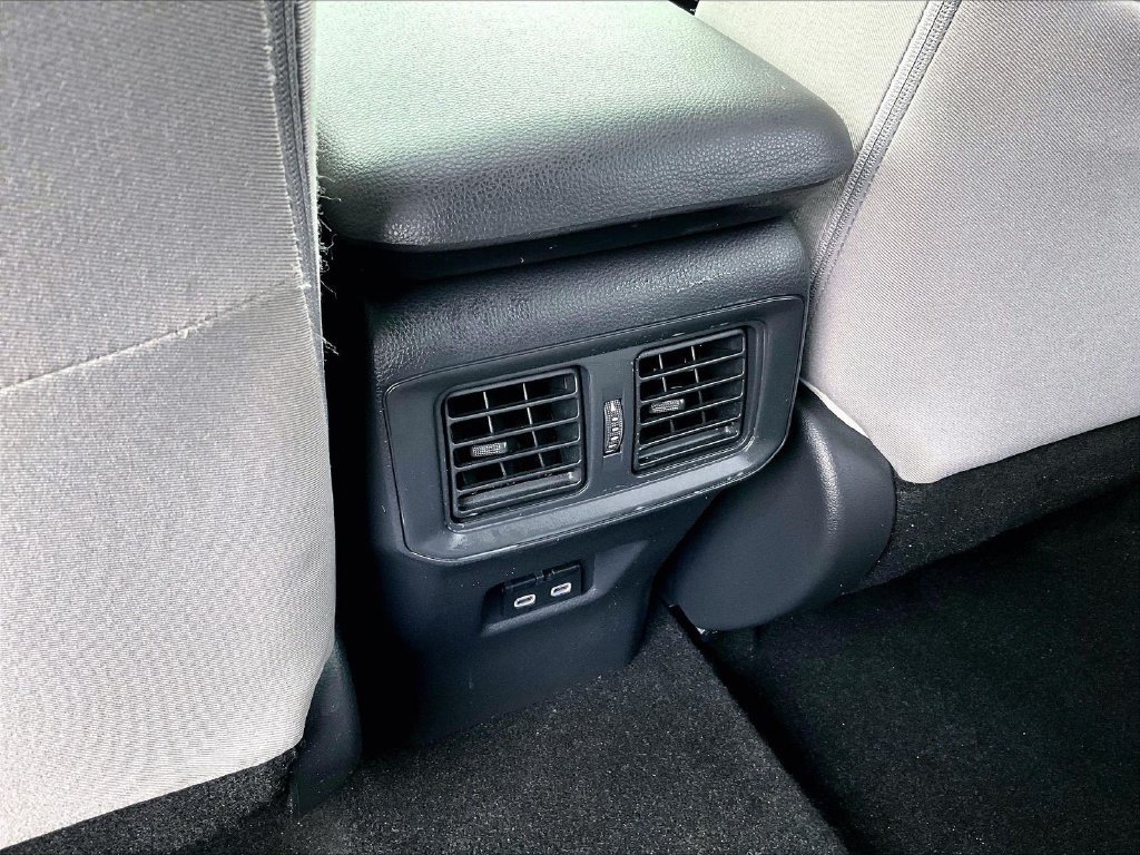 Used 2024 Toyota RAV4 XLE w/ Convenience Package AWD/4WD image 28