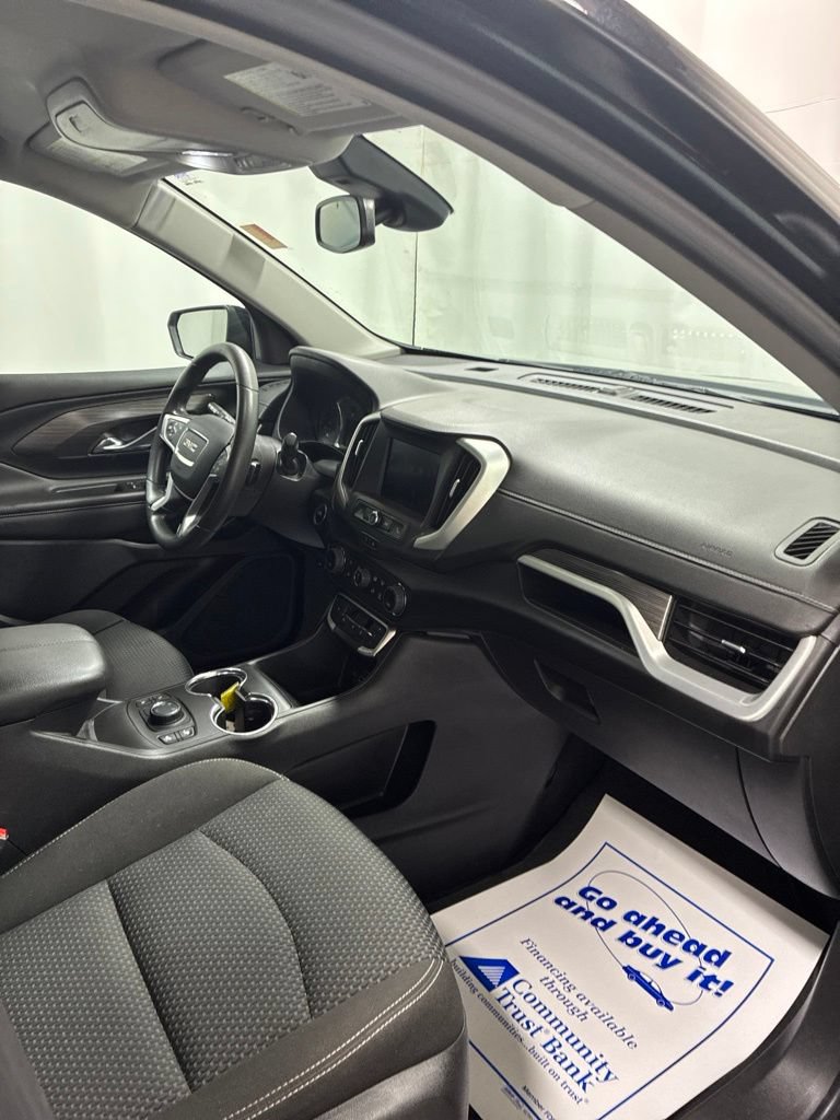 Used 2023 GMC Terrain SLE w/ Driver Convenience Package AWD/4WD image 29