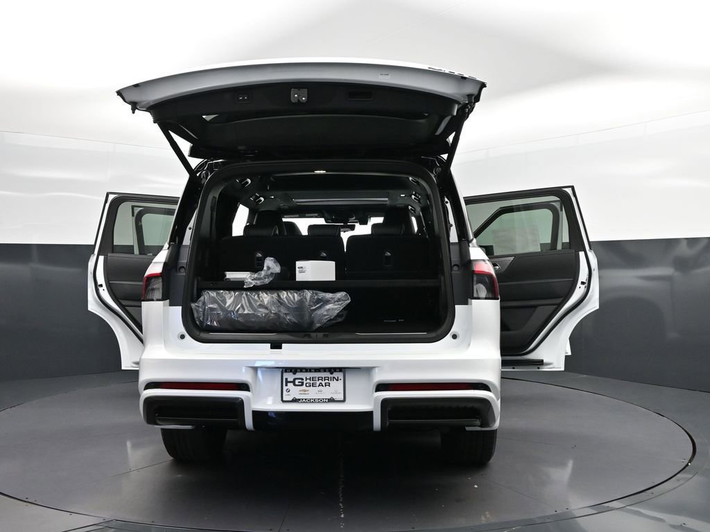 New 2026 INFINITI QX80 Autograph w/ Premium Cargo Package image 54