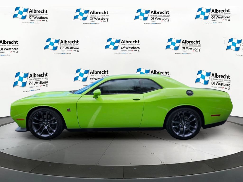 Used 2023 Dodge Challenger R/T Scat Pack w/ Plus Package RWD image 2