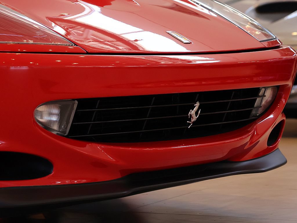 Used 2001 Ferrari 550 Maranello Coupe RWD image 34