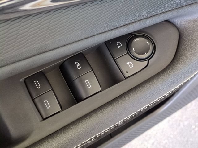 Certified 2026 Chevrolet Blazer EV LT FWD image 26