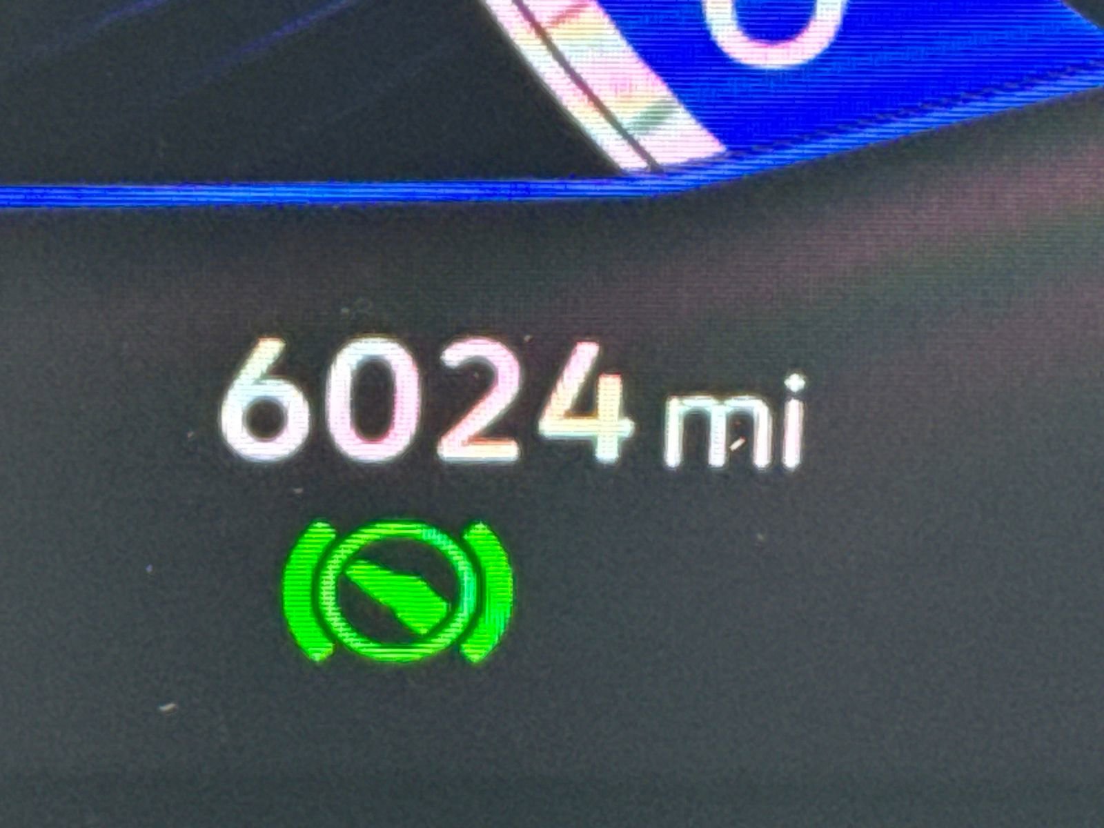 Certified 2024 Volkswagen Taos SE image 27