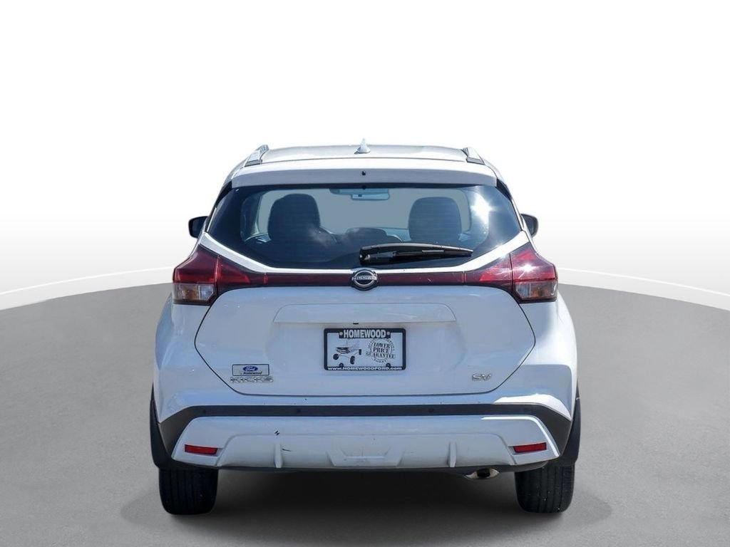 Used 2022 Nissan Kicks SV image 7