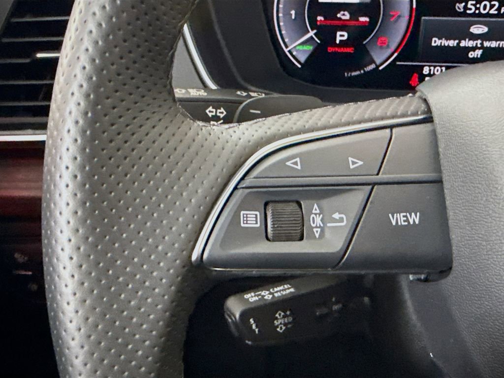 Certified 2025 Audi Q5 e Premium Plus w/ Premium Plus Package AWD/4WD image 11