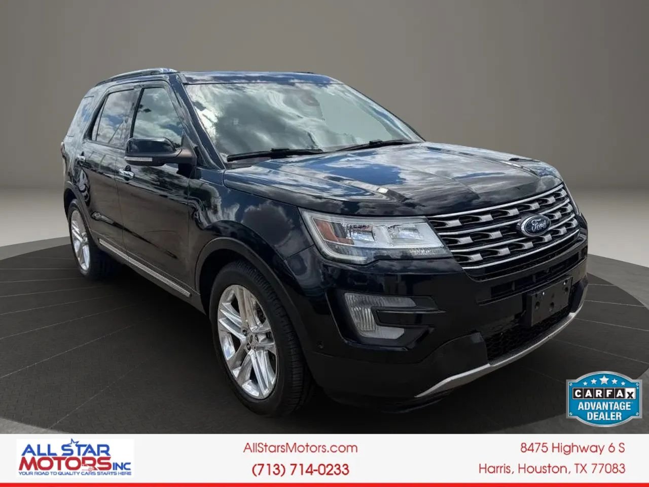 Used 2017 Ford Explorer Limited w/ Equipment Group 301A FWD image 3