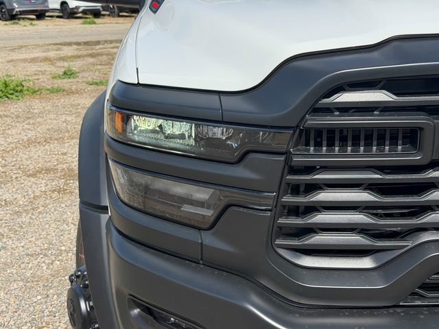 New 2026 RAM 5500 Tradesman AWD/4WD image 5