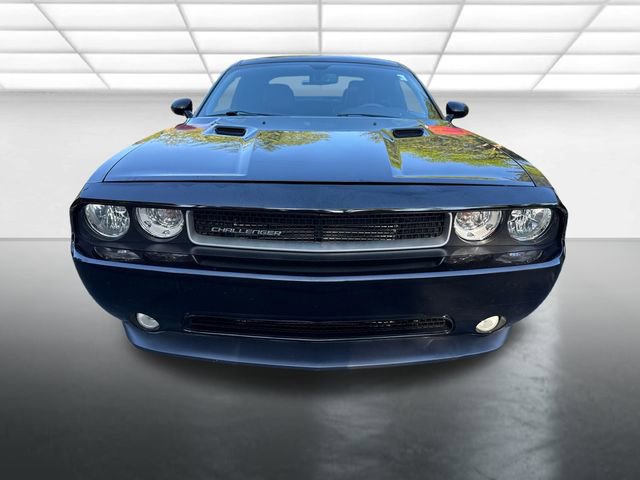 Used 2014 Dodge Challenger R/T Plus RWD image 9
