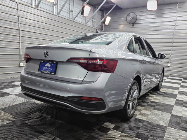 Used 2022 Volkswagen Jetta SE FWD image 6