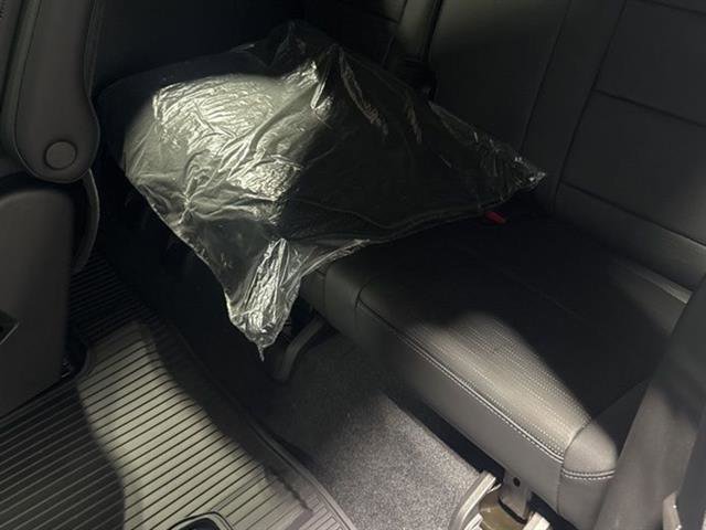 New 2026 Buick Enclave Sport Touring w/ Super Cruise Package image 11