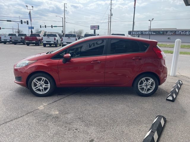Used 2019 Ford Fiesta SE image 4